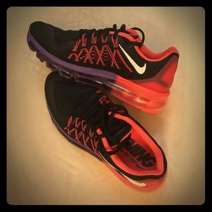 Nike Air Max Women's 8